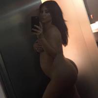 Kim Kardashian, enceinte et nue : Selfie sexy pour faire taire les critiques