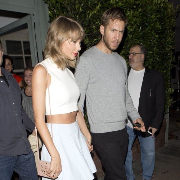 Taylor Swift et son amoureux Calvin Harris sont allés dîner au restaurant italien Giorgio Baldi à Santa Monica, Los Angeles, le 11 août 2015