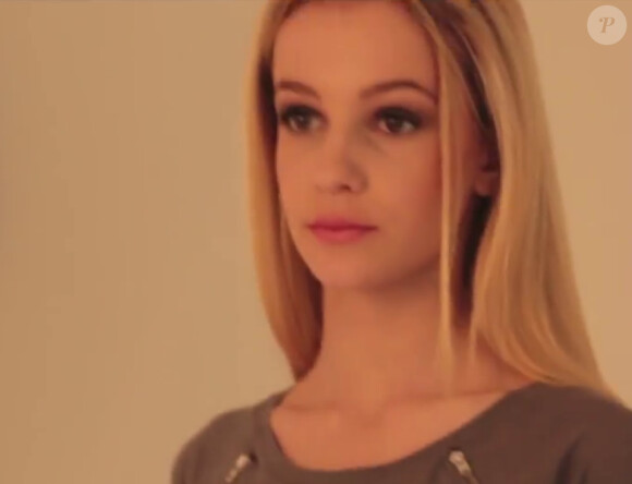 Cassandra Foret, sur le shooting de la campagne pour Kayzerstone.