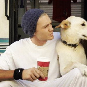 Chad Michael Murray a ajouté une photo avec son chien Joe / photo postée sur le compte Instagram de l'acteur.