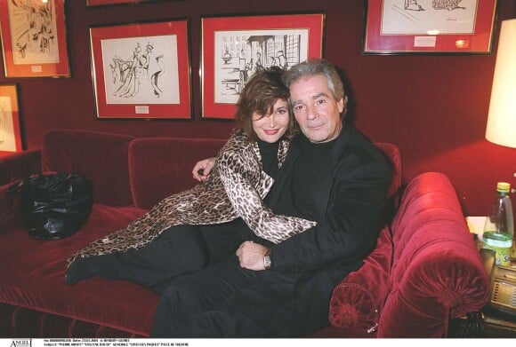 Pierre Arditi et Evelyne Bouix - générale de la pièce Joyeuses Pâques à Paris en 2001