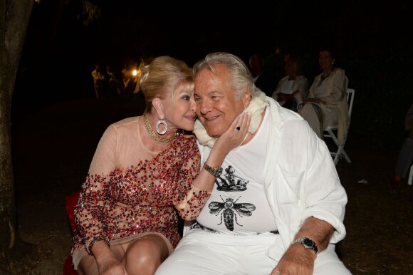 Exclusif - Ivana Trump et Massimo Gargia - Massimo Gargia fête son anniversaire (75 ans) chez Christophe Leroy aux Moulins de Ramatuelle, le 20 août 2015. 