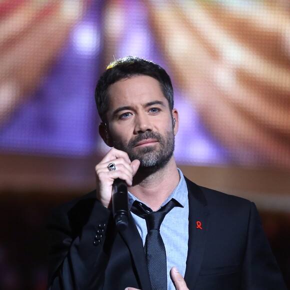 Exclusif - Emmanuel Moire - Enregistrement de l'émission "Alors on chante" au palais des sports à Paris à l'occasion des 20 ans du Sidaction et de la sortie de l'album "Kiss & Love". Novembre 2014.