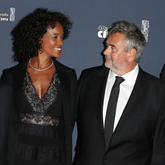 Virginie Silla et son mari Luc Besson - Photocall de la 40e cérémonie des César au théâtre du Châtelet à Paris. Le 20 février 2015.