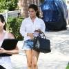 Selena Gomez se rend chez une amie à Los Angeles, le 9 juillet 2015.