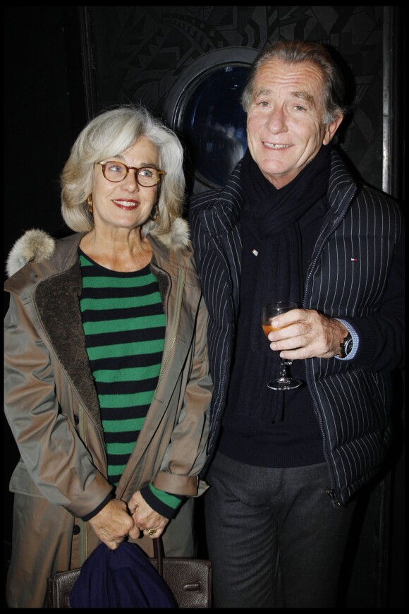 William Leymergie et sa femme - Vernissage de l'exposition de photos de Valérie Perrin, la compagne de Claude Lelouch. A Paris, le 9 janvier 2012. 
