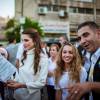 La reine Rania de Jordanie et sa fille la princesse Iman participaient le 16 août 2015 à Amman à une marche initiée par l'association Out and About.
