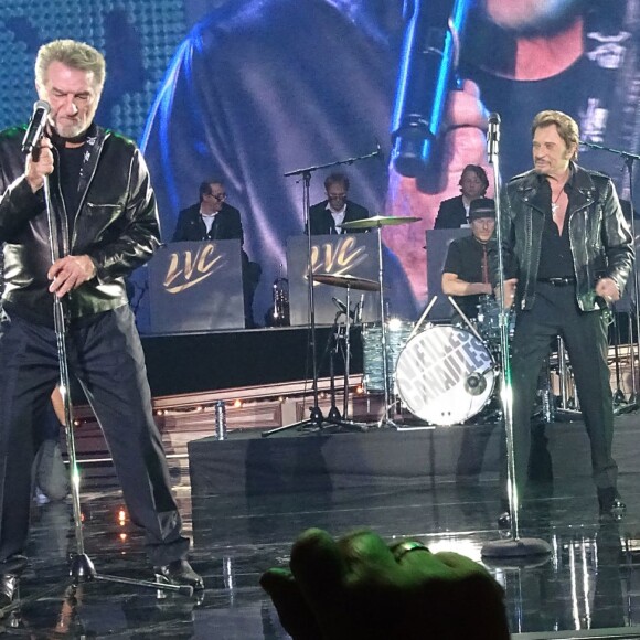 Les copains Eddy Mitchell, Johnny Hallyday et Jacques Dutronc - Premier concert des Vieilles Canailles au Palais Ominisports de Paris Bercy, le 5 novembre 2014.