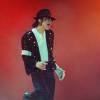 Michael Jackson en concert à Munich, le 27 juin 1999. 