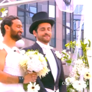 Mariage de Cyril Hanouna et Camille Combal - Emission Touche pas à mon poste sur D8, le 31 août 2015.