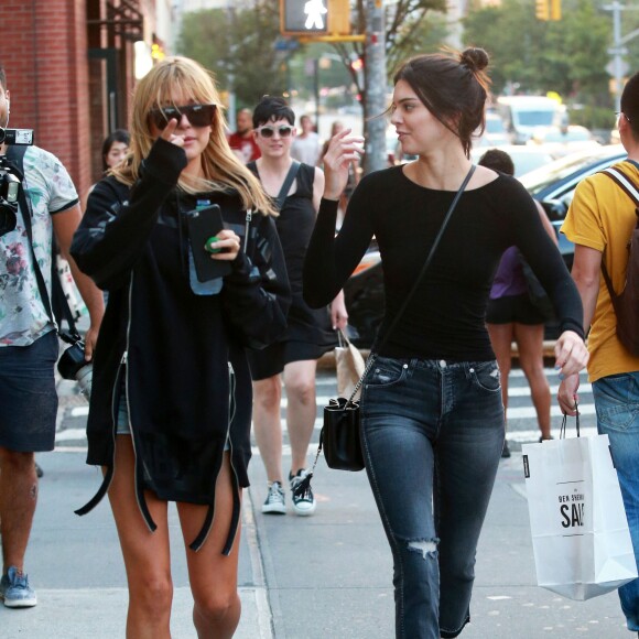 Hailey Baldwin et Kendall Jenner à New York, le 31 août 2015.