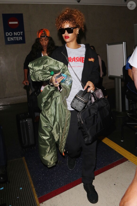 Rihanna à l'aéroport LAX de Los Angeles, le 1er septembre 2015.