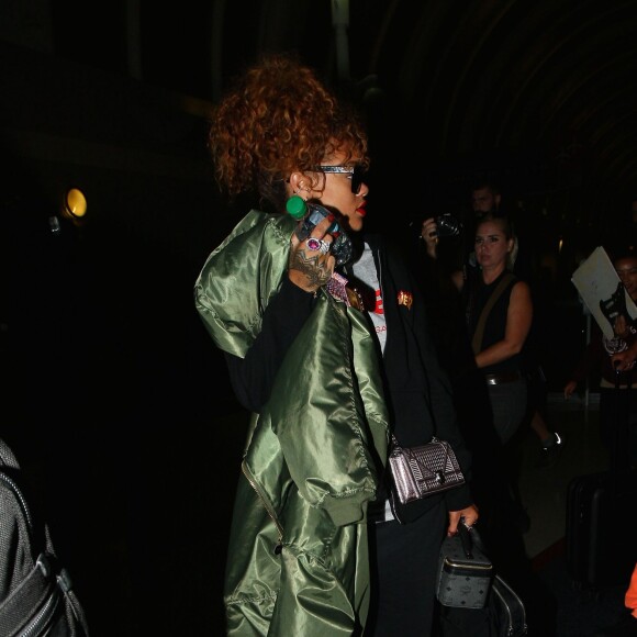 Rihanna à l'aéroport LAX de Los Angeles, le 1er septembre 2015.