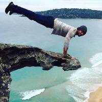 Kellan Lutz sportif extrême : Son entraînement insolite au bord d'une falaise