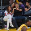 Kellan Lutz est allé voir un match de basket des Lakers avec une amie proche à Los Angeles. Pendant le match, ils reçoivent la visite de Ashley Greene et se prennent en photo tous les 3. Le 15 avril 2015