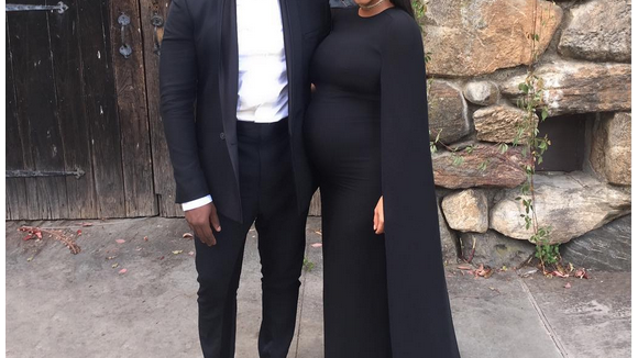 Kim Kardashian, enceinte, et Kanye West : Radieux pour un mariage !