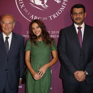 Bertrand Bélinguier (président de France Galop), Virginie Ledoyen, guest - Soirée de lancement du Qatar Prix de l'Arc de Triomphe 2015, le Championnat du Monde des Pur-Sang à l'Arc de Triomphe à Paris, le 15 septembre 2015.