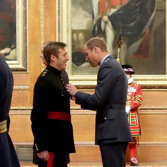 Le prince William présidait le 17 septembre 2015 à Buckingham Palace une cérémonie de remises d'insignes de l'OBE.