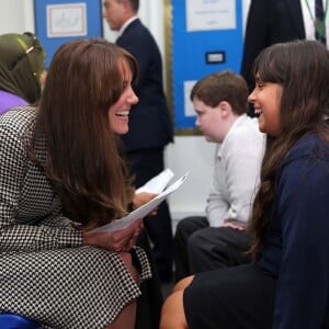 Kate Middleton, duchesse de Cambridge, en visite au centre Anna Freud à Londres le 17 septembre 2015.