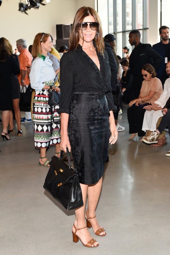 Carine Roitfeld assiste au défilé Calvin Klein Collection (collection printemps-été 2016) aux Spring Studios. New York, le 17 septembre 2015.