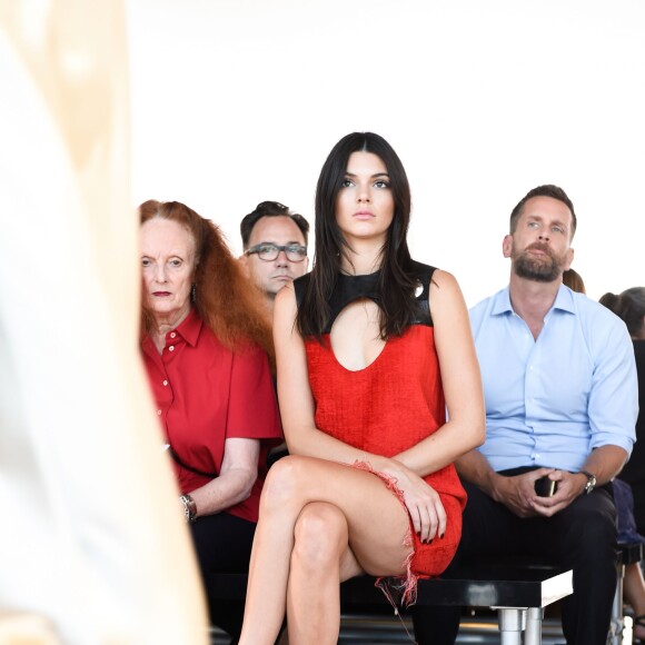 Grace Coddington et Kendall Jenner assistent au défilé Calvin Klein Collection (collection printemps-été 2016) aux Spring Studios. New York, le 17 septembre 2015.