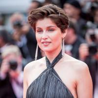 Laetitia Casta laisse un rôle en or à Julie Gayet...