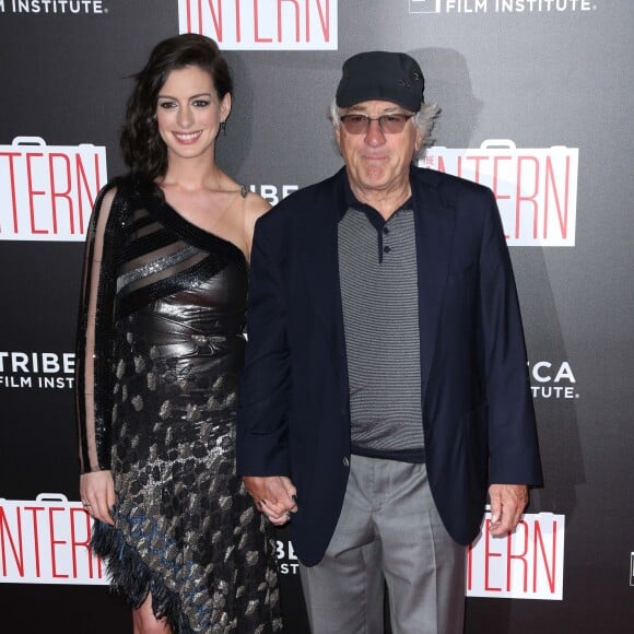 Anne Hathaway, Robert De Niro - Avant-première de 'The Intern' au Ziegfeld Theatre à New York, le 21 septembre 2015