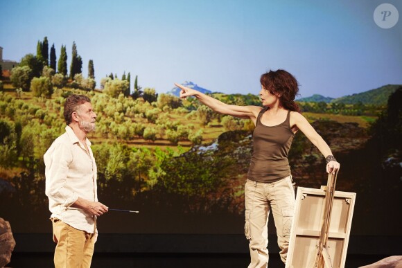 Pierre Deny et Isabelle Mergault - Filage de la pièce "Ne me regardez pas comme ça", au théâtre des Variétés, à Paris. Septembre 2015.