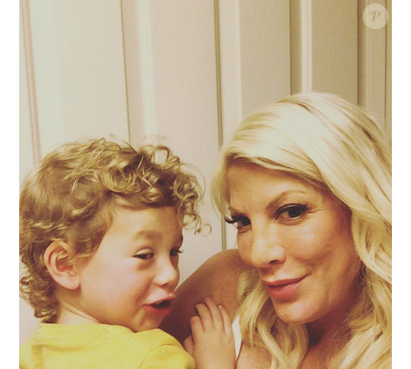 Tori Spelling et son fils / photo postée sur Instagram.