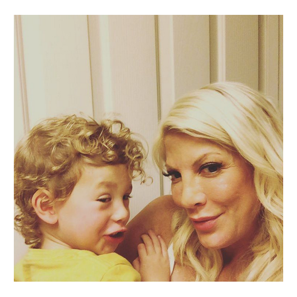 Tori Spelling et son fils / photo postée sur Instagram.