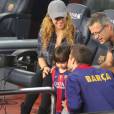Shakira (enceinte) et son fils Milan vont encourager Gerard Piqué et le FC Barcelone au Camp Nou le 18 octobre 2014