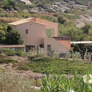 Exclusif - Illustration de la Maison de Guy Bedos au bord de l'eau dans le petit village de Lumio en Corse - septembre 2015