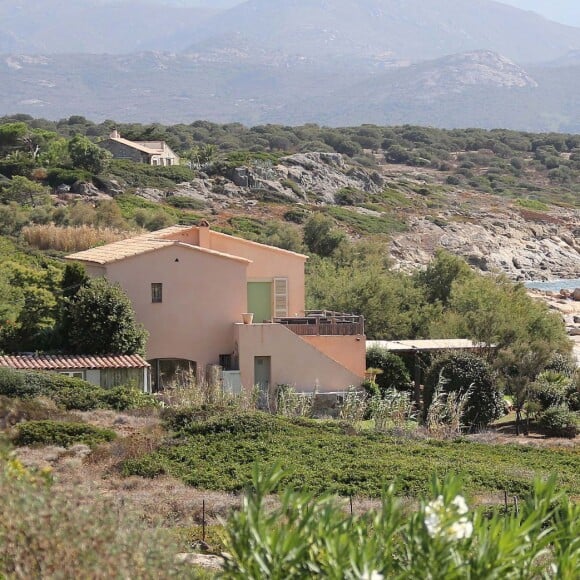 Exclusif - Illustration de la Maison de Guy Bedos au bord de l'eau dans le petit village de Lumio en Corse - septembre 2015