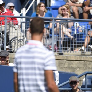 Shy'm sous le charme de Benoît Paire, à moins que ce ne soit l'inverse, lors du huitième de finale du Français à l'US Open à l'USTA Billie Jean King National Tennis Center de Flushing dans le Queens à New York le 6 septembre 2015