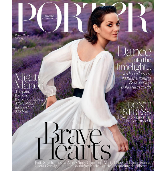 Marion Cotillard (en Dior) sur la couverture du magazine Porter qui sortira le 2 octobre 2015.
