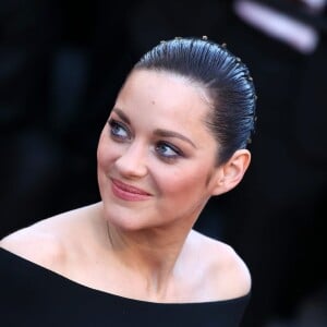 Marion Cotillard - Montée des marches du film "The Little Prince" (Le Petit Prince) lors du 68e Festival International du Film de Cannes, le 22 mai 2015.