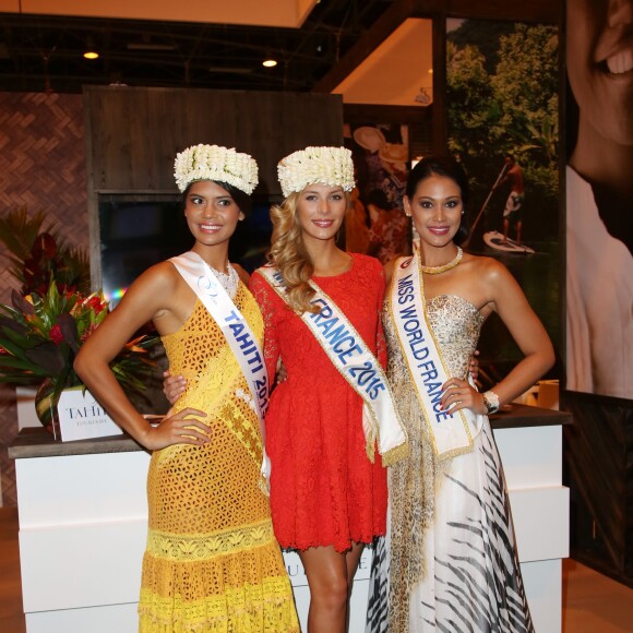 Camille Cerf, miss France 2015, au stand Tahiti du salon Top Resa au Parc des expositions à Paris le 29 Septembre 2015