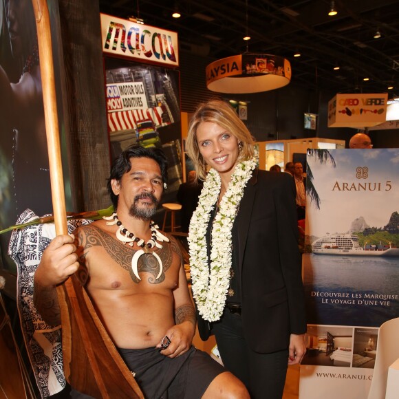 Sylvie Tellier sur le stand Tahiti du salon Top Resa au Parc des expositions à Paris le 29 Septembre 2015