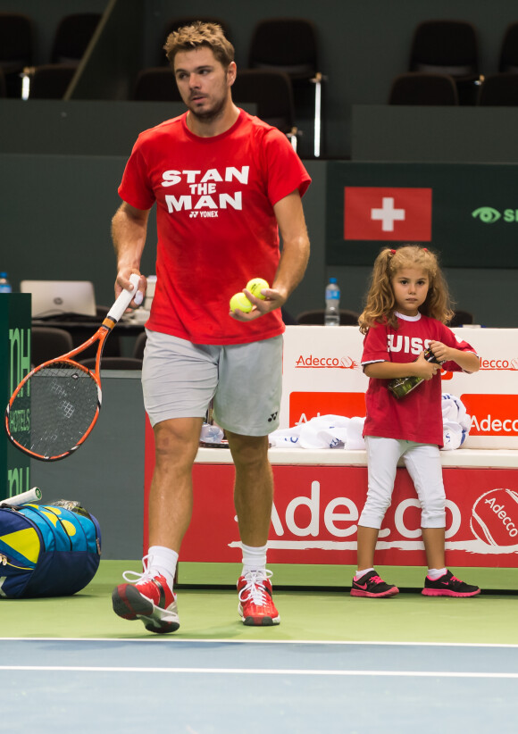 Stan Wawrinka avec sa fille Alexia à Genève le 16 septembre 2015