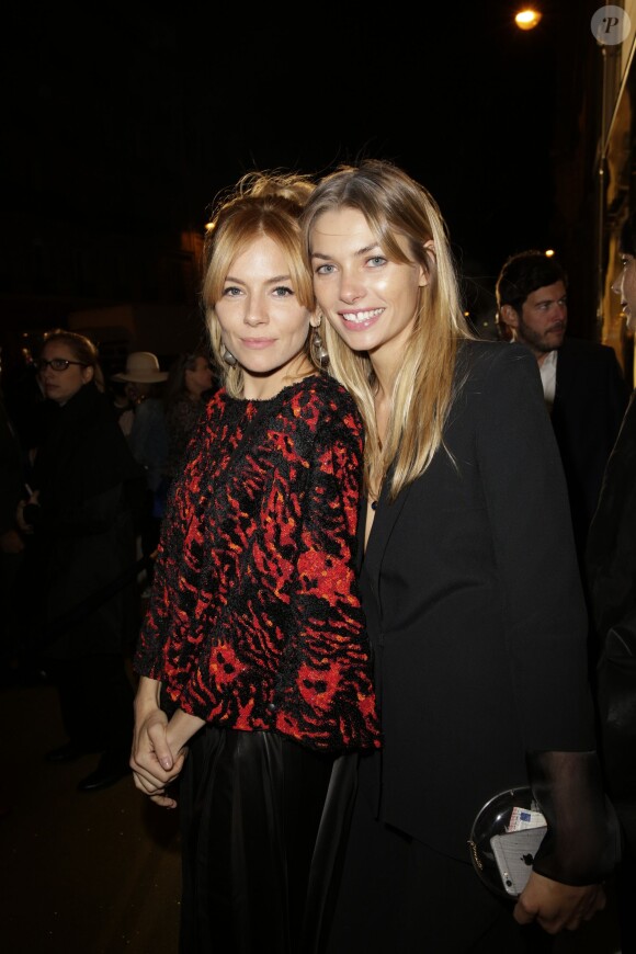 Sienna Miller et Jessica Hart assistent à la soirée d'inauguration du nouveau magasin Vionnet, au 31, rue François 1er. Paris, le 1er octobre 2015.