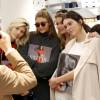 Derek Blasberg, Devon Windsor, Gigi Hadid, Doutzen Kroes et Kendall Jenner assistent à la séance de dédicaces du livre "Harper's BAZAAR: Models" (par Derek Blasberg) chez colette. Paris, le 2 octobre 2015.