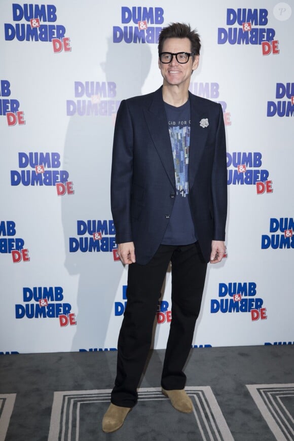 Jim Carrey lors du photocall du film "Dumb & Dumber De" à l'hôtel The Peninsula à Paris, le 25 novembre 2014.