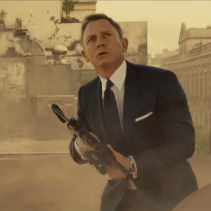 James Bond interprété par Daniel Craig dans Spectre 007 / image extraite de la bande-annonce du film.