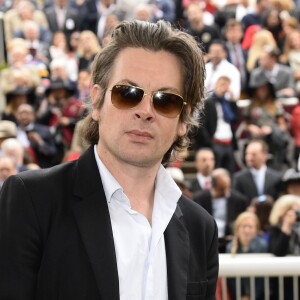 Benjamin Biolay - 94ème Qatar Prix de l'Arc de Triomphe à l'Hippodrome de Longchamp à Paris, le 4 octobre 2015.