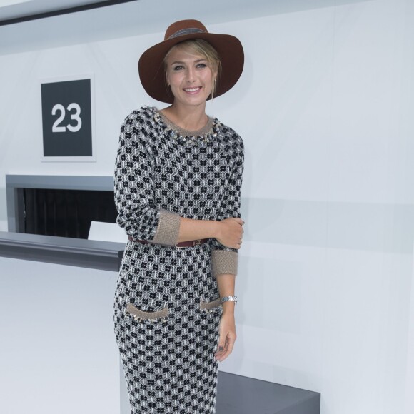 Maria Sharapova - Photocall au défilé de mode "Chanel", collection prêt-à-porter printemps-été 2016, au Grand Palais à Paris. Le 6 Octobre 2015  Photocall at Chanel fashion show Spring/Summer ready-to-wear 2016 at at the Grand Palais in Paris. On October 6 201506/10/2015 - Paris