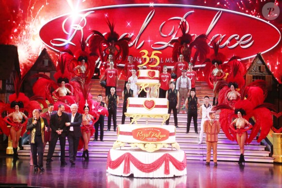 Exclusif - Pierre Meyer, son fils Mathieu et Patrick Sébastien - Le Cabaret Alsacien "Le Royal Palace" lance son nouveau spectacle "Imagine" à l'occasion de ses 35 ans le 24 septembre 2015 à Kirrwiller.