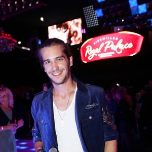 Exclusif - Amaury Vassili - Le Cabaret Alsacien "Le Royal Palace" lance son nouveau spectacle "Imagine" à l'occasion de ses 35 ans le 24 septembre 2015 à Kirrwiller.