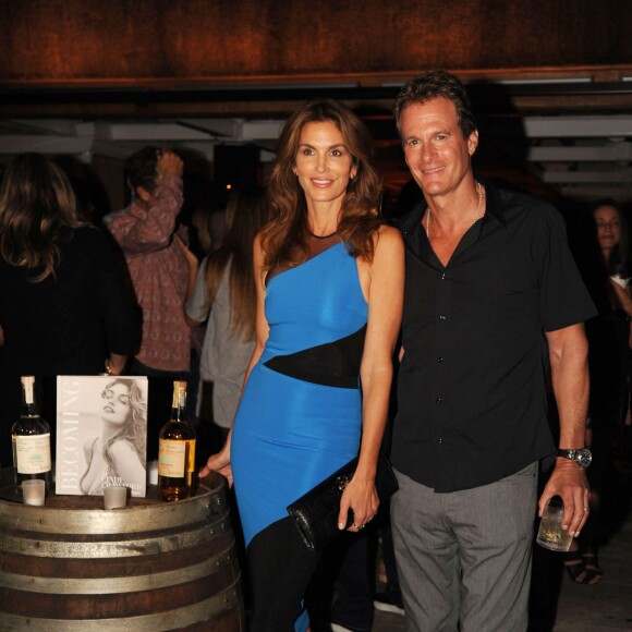 Cindy Crawford et Rande Gerber lors de la soirée de lancement du livre Becoming, à Miami. Le 8 octobre 2015