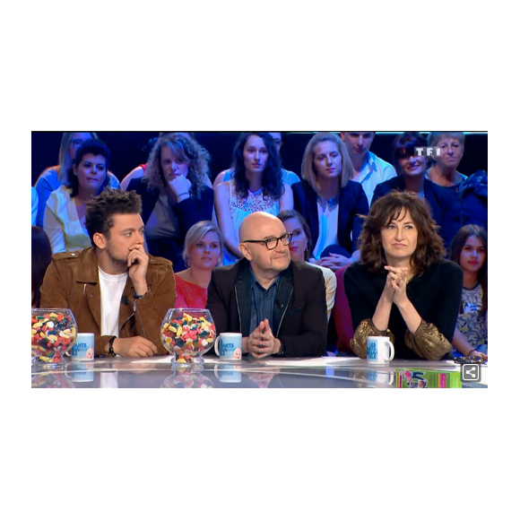 Kev Adams, Michel Blanc et Valérie Lemercier dans Les enfants de la télé sur TF1, le 10 octobre 2015.