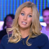 L'ex-star de Secret Story, Aurélie Van Daelen, enceinte de 5 mois, sur le plateau du Mag de la télé-réalité sur NRJ12. Le 9 septembre 2015.